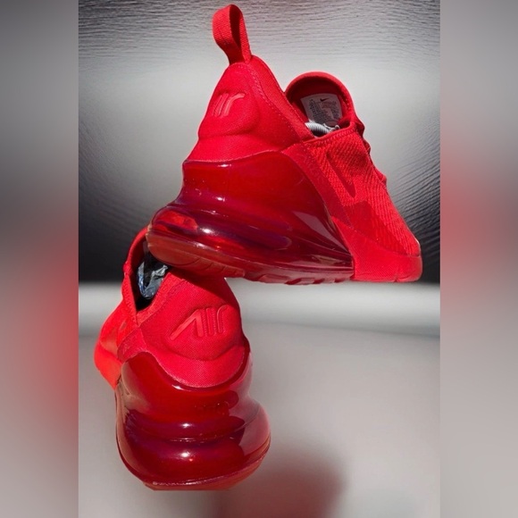 🔥US 11.5- Nike Air Max 270
'University Red' CV7544-600 Men's Trainer
*EXCLT* - Picture 4 of 16